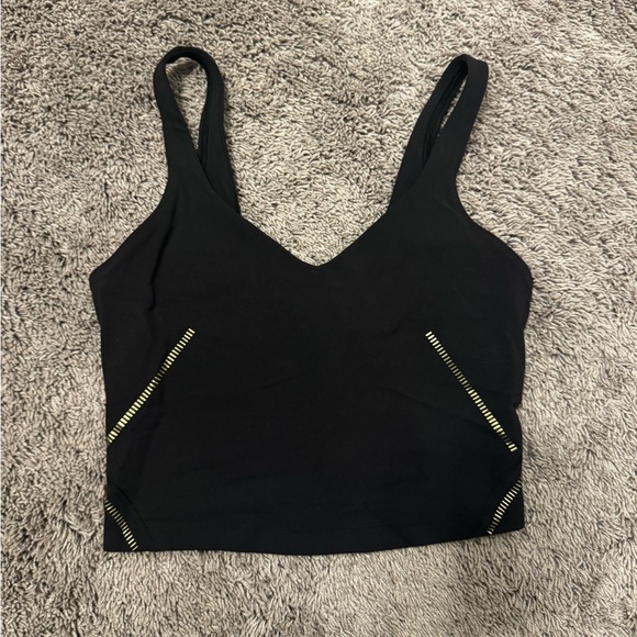 Lululemon Tank - Picture 1 of 4